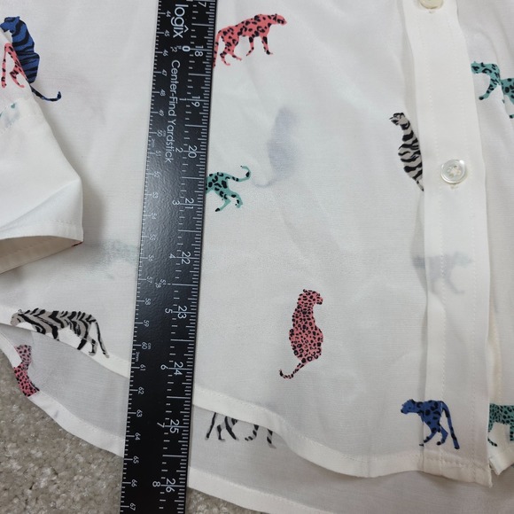 Rails Kathryn Blouse Top White Button Down Cheetah Wild Cats Small EUC - Picture 10 of 10